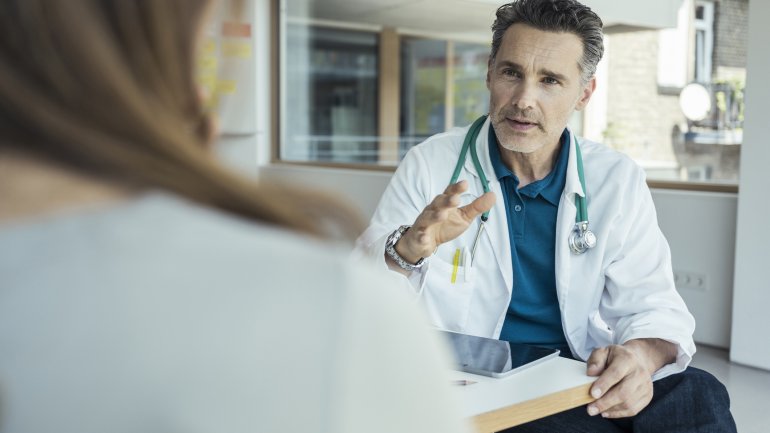 Marisken: Gespräch zwischen Arzt und Patientin
