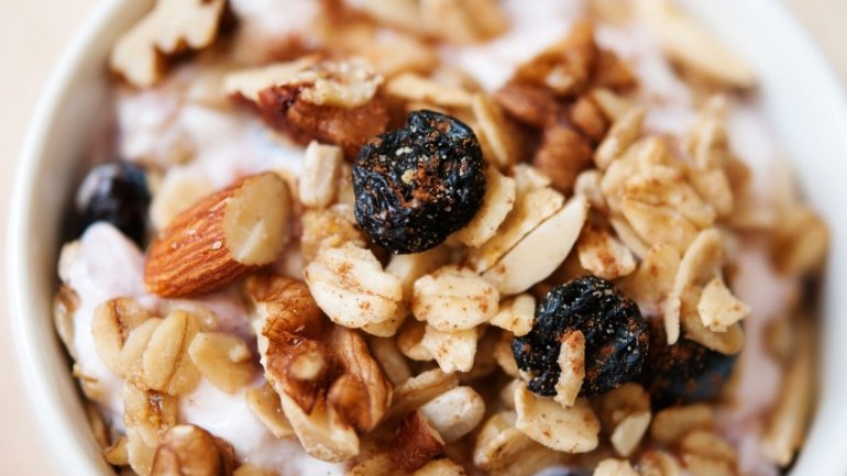 Müsli: Richtige Ernährung bei Hämorrhoiden Müsli: Richtige Ernährung bei Hämorrhoiden